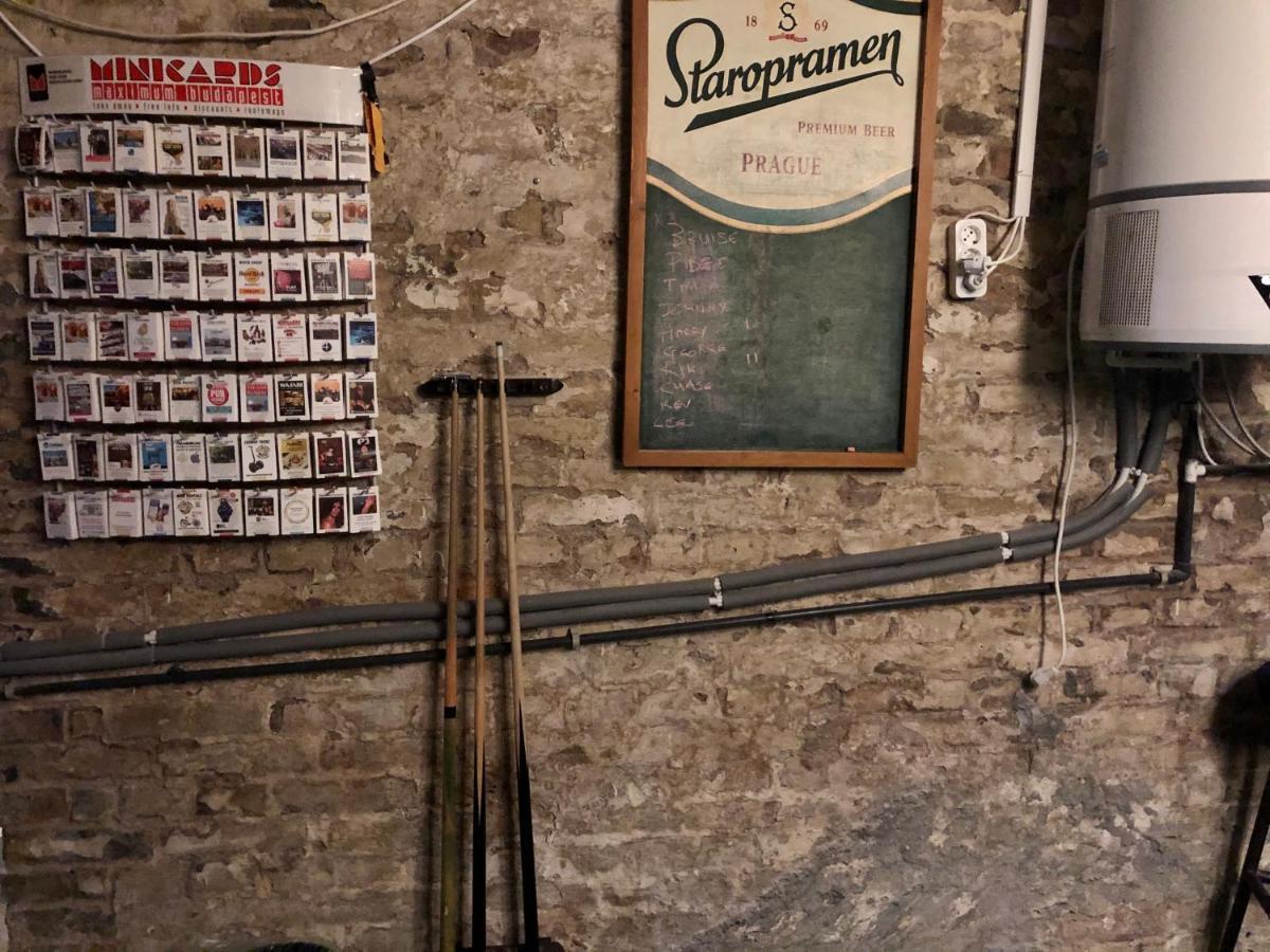 Whole Basement Former Pub2 For Stag Do, Men's Cave Apartamento *