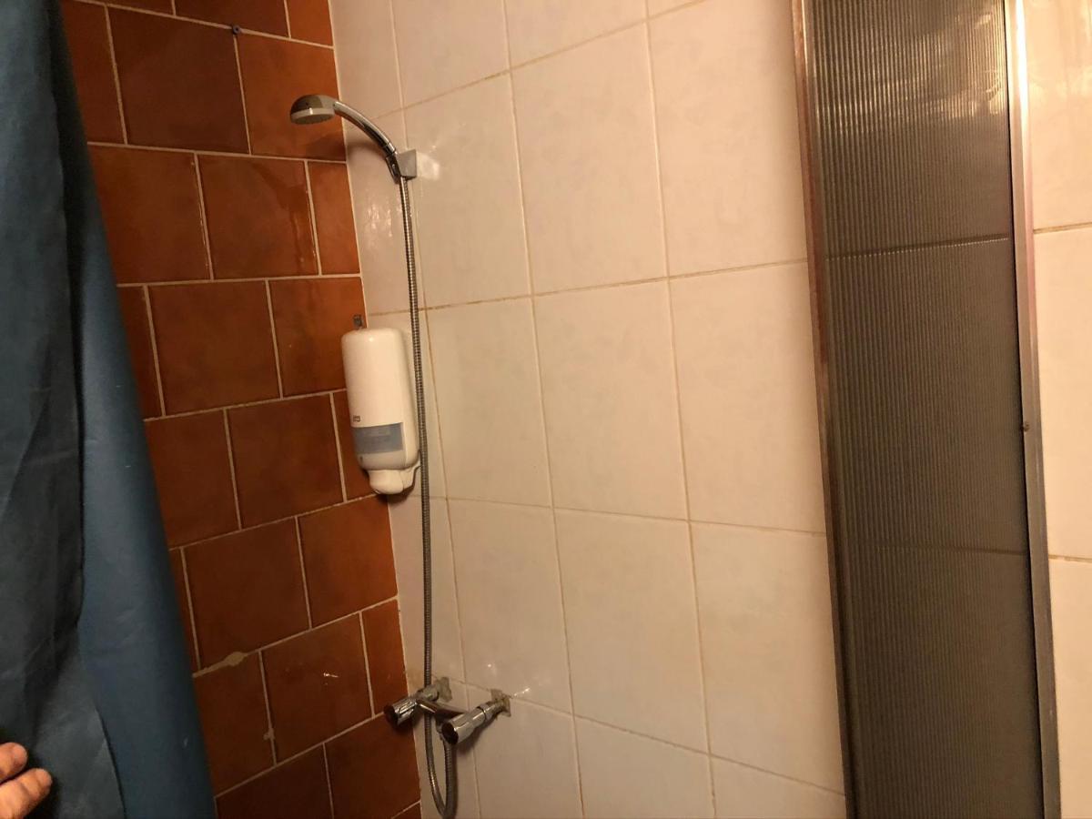 Apartamento Whole Basement Former Pub2 For Stag Do, Men's Cave *